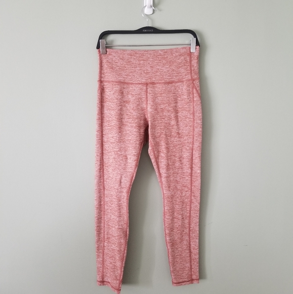 Aritzia the Constant workout leggings large